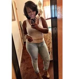 Meet your Posher, Vanessa